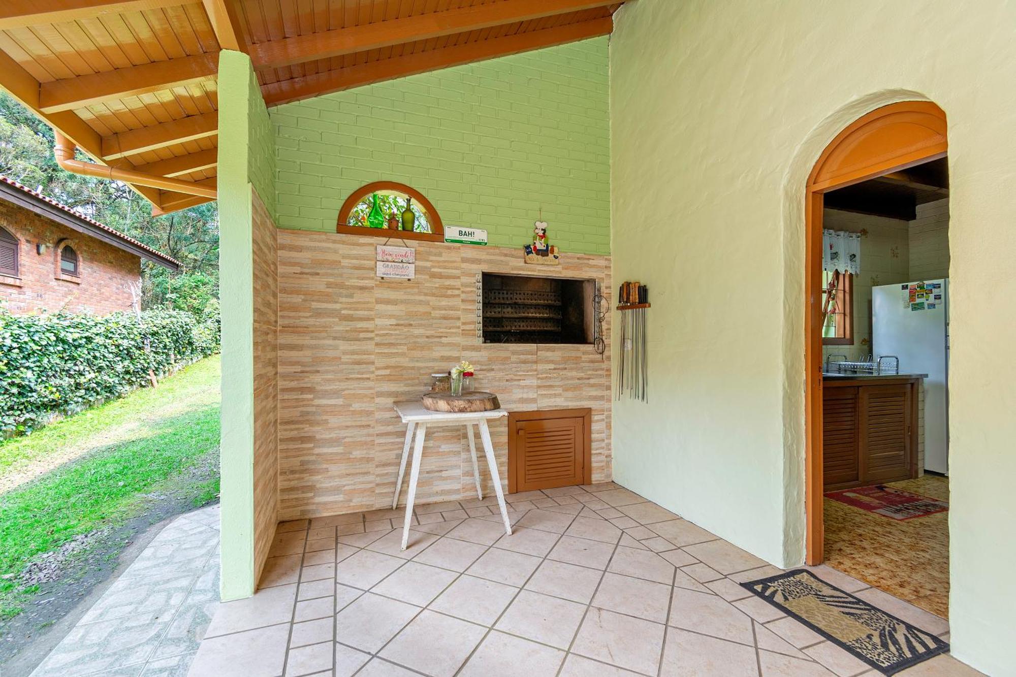 הוילה גראמדו Linda Casa 5 Quartos No Lago Negro מראה חיצוני תמונה