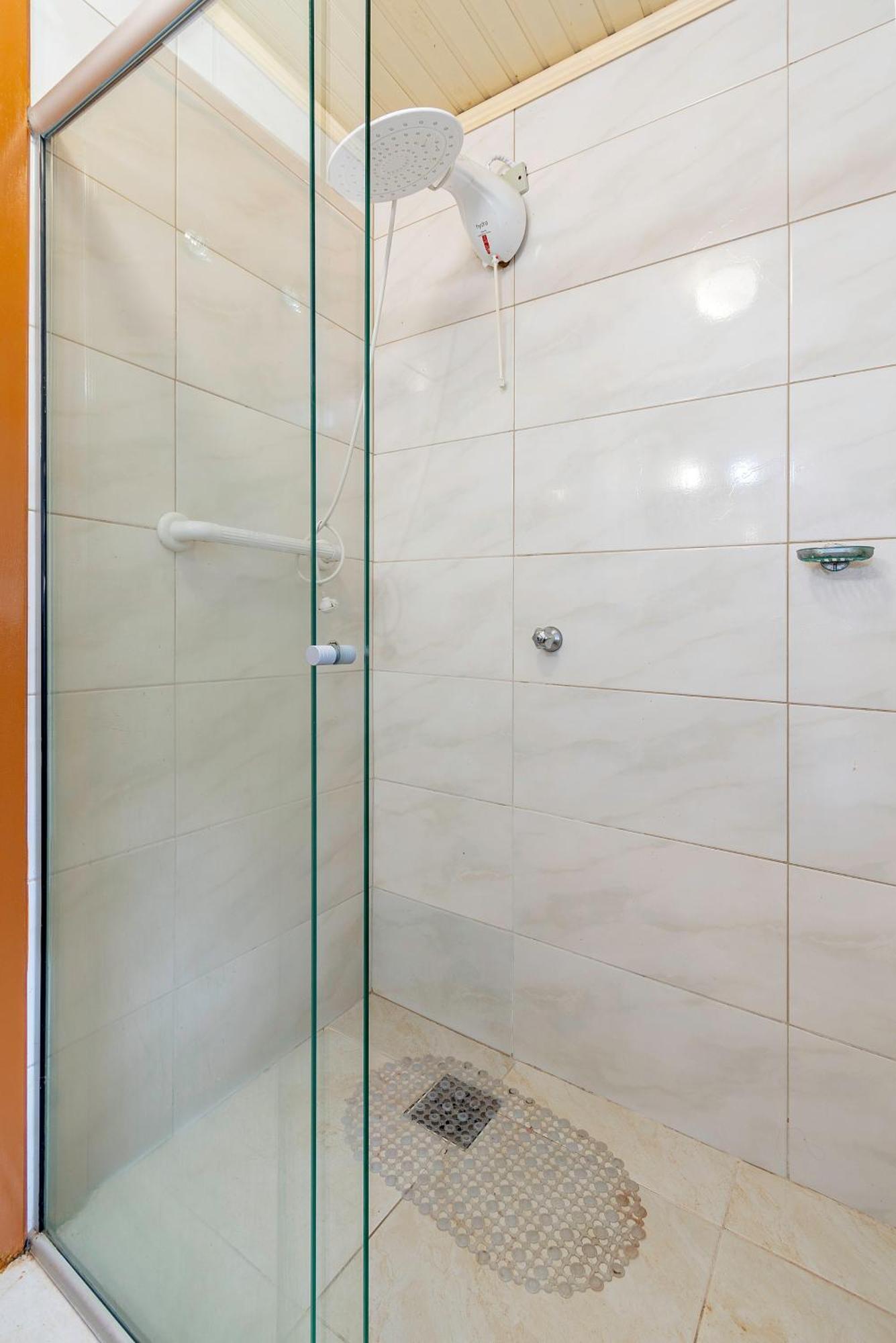 הוילה גראמדו Linda Casa 5 Quartos No Lago Negro מראה חיצוני תמונה